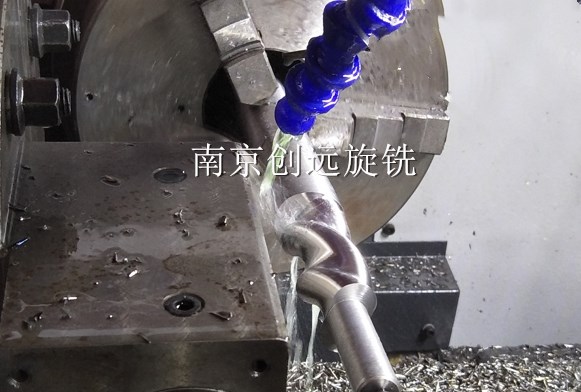 螺桿泵定子模芯旋風(fēng)銑削